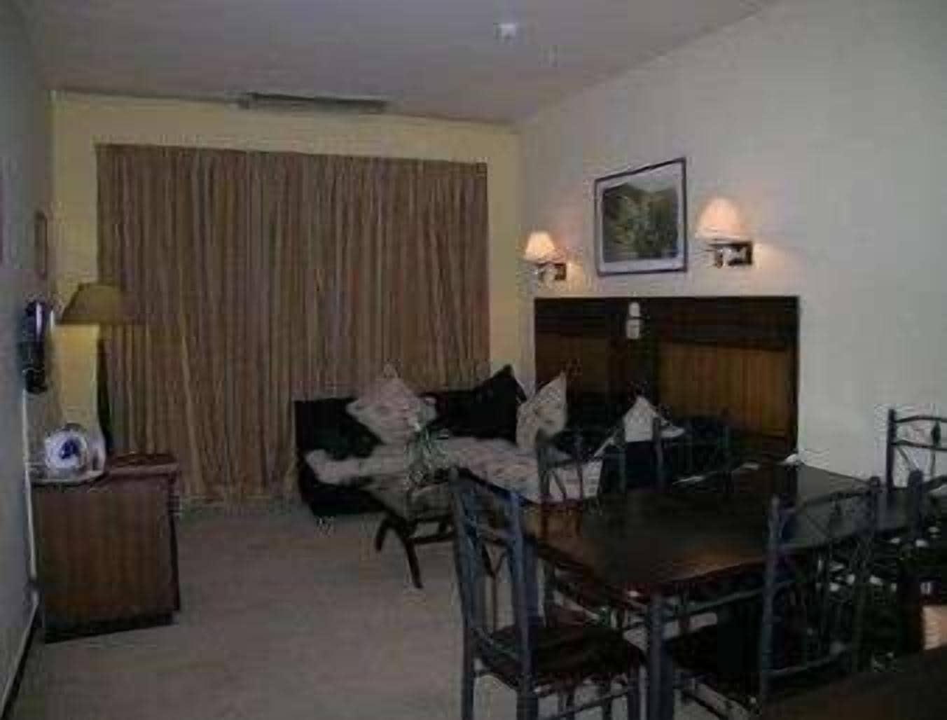 Ramada Katunayaka Δωμάτιο φωτογραφία